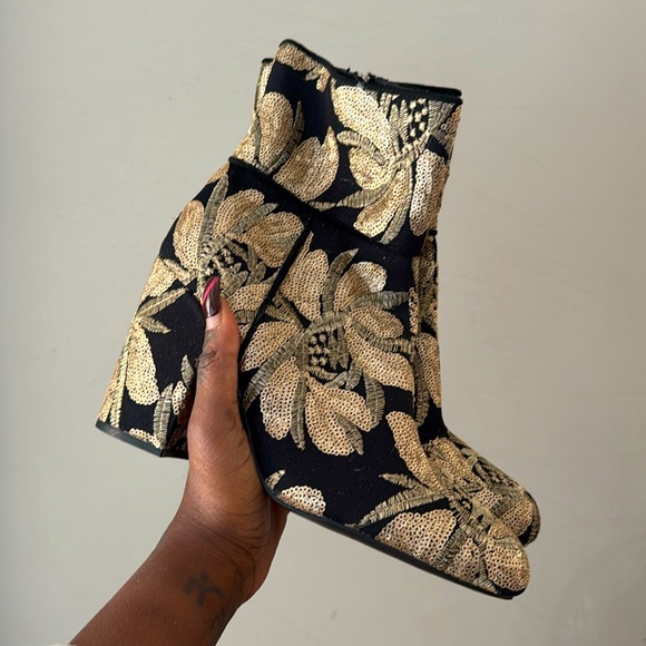 Steve Madden Goldie Boots US 10 - Picture 1 of 3